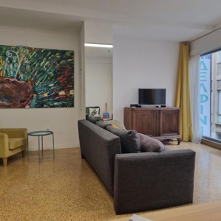 Delfini Home Plaka/Acropolis Athens Bilik gambar