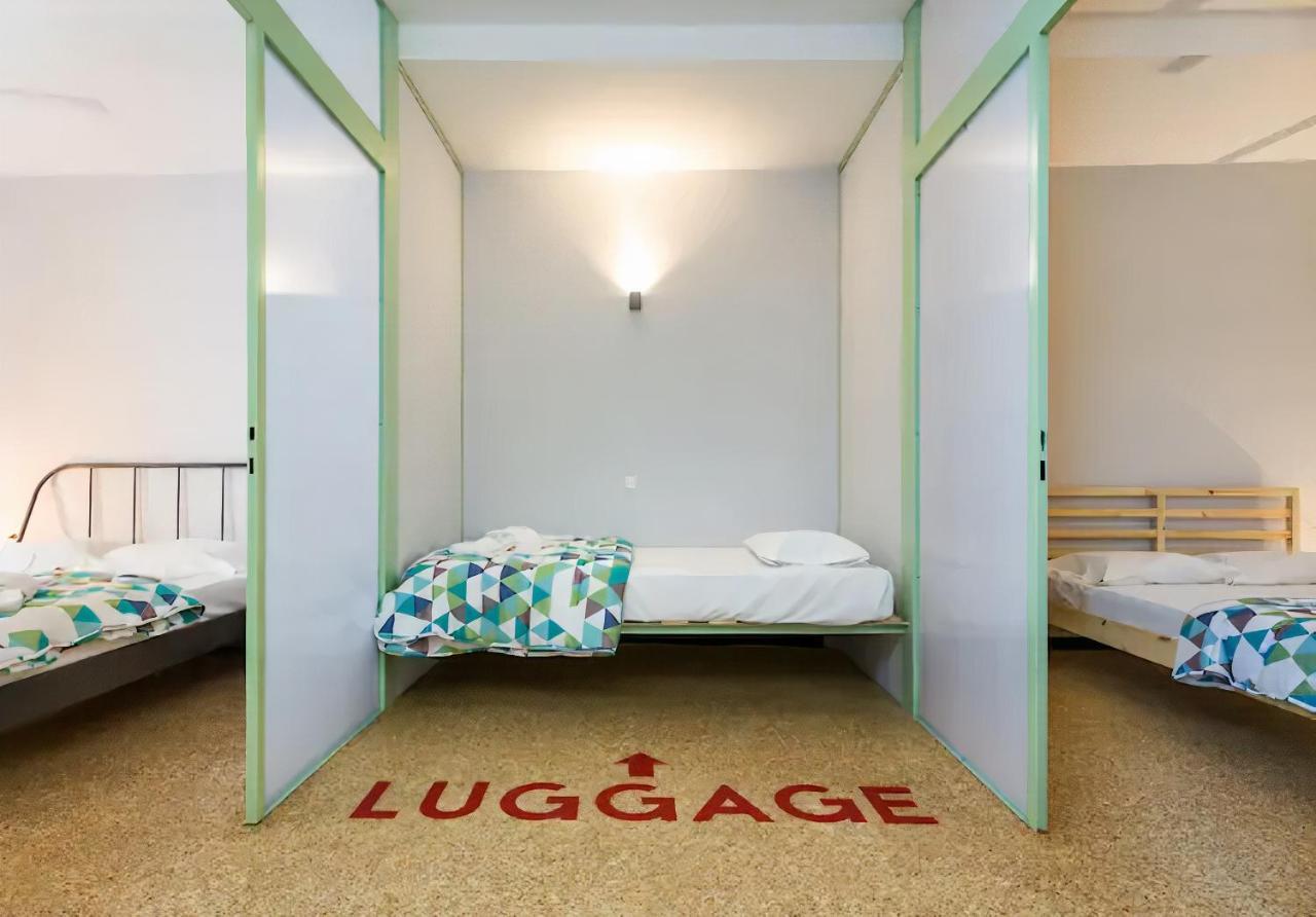 Delfini Home Plaka/Acropolis Athens Luaran gambar